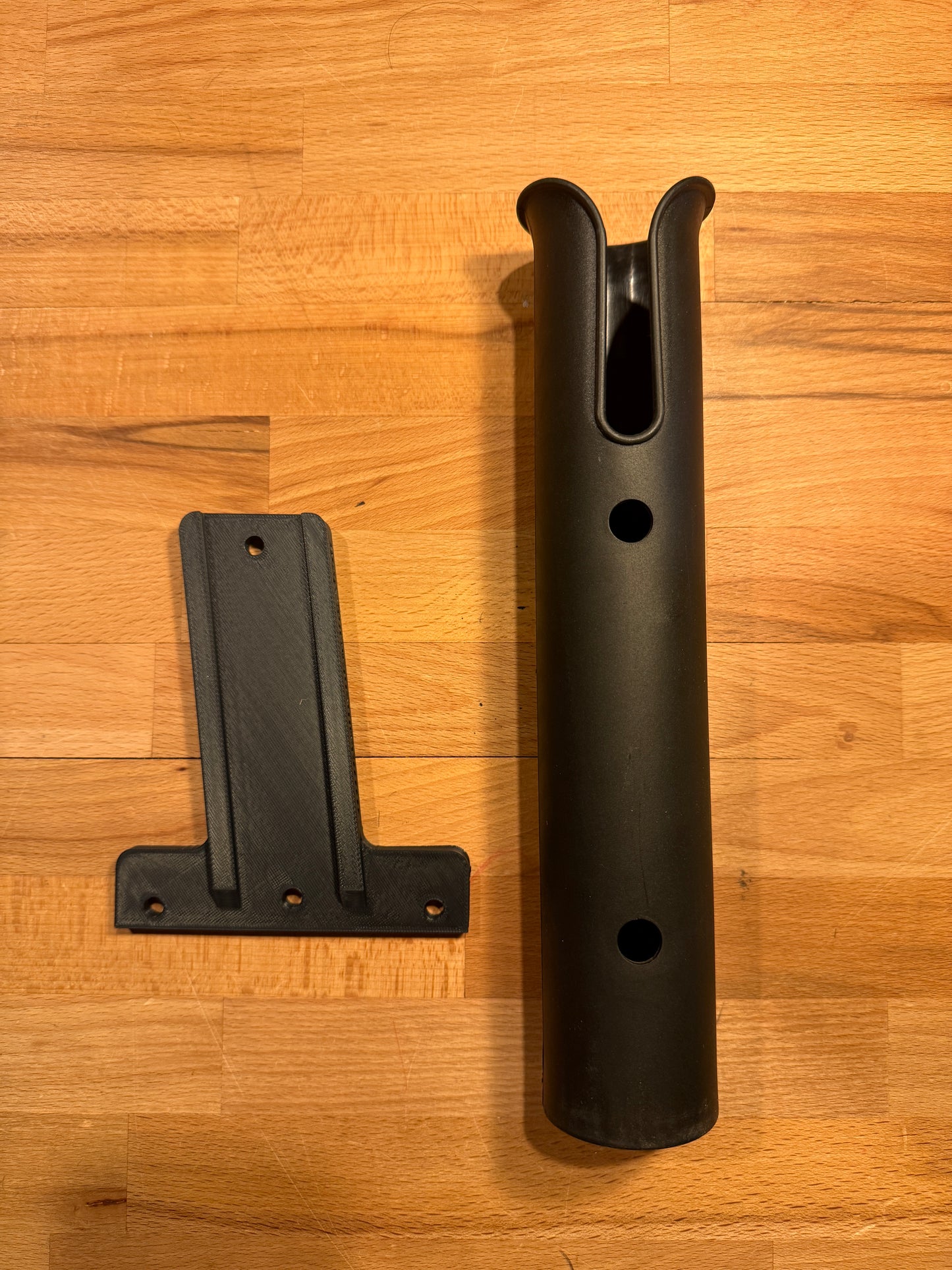 Emoto Fishing Rod Holder